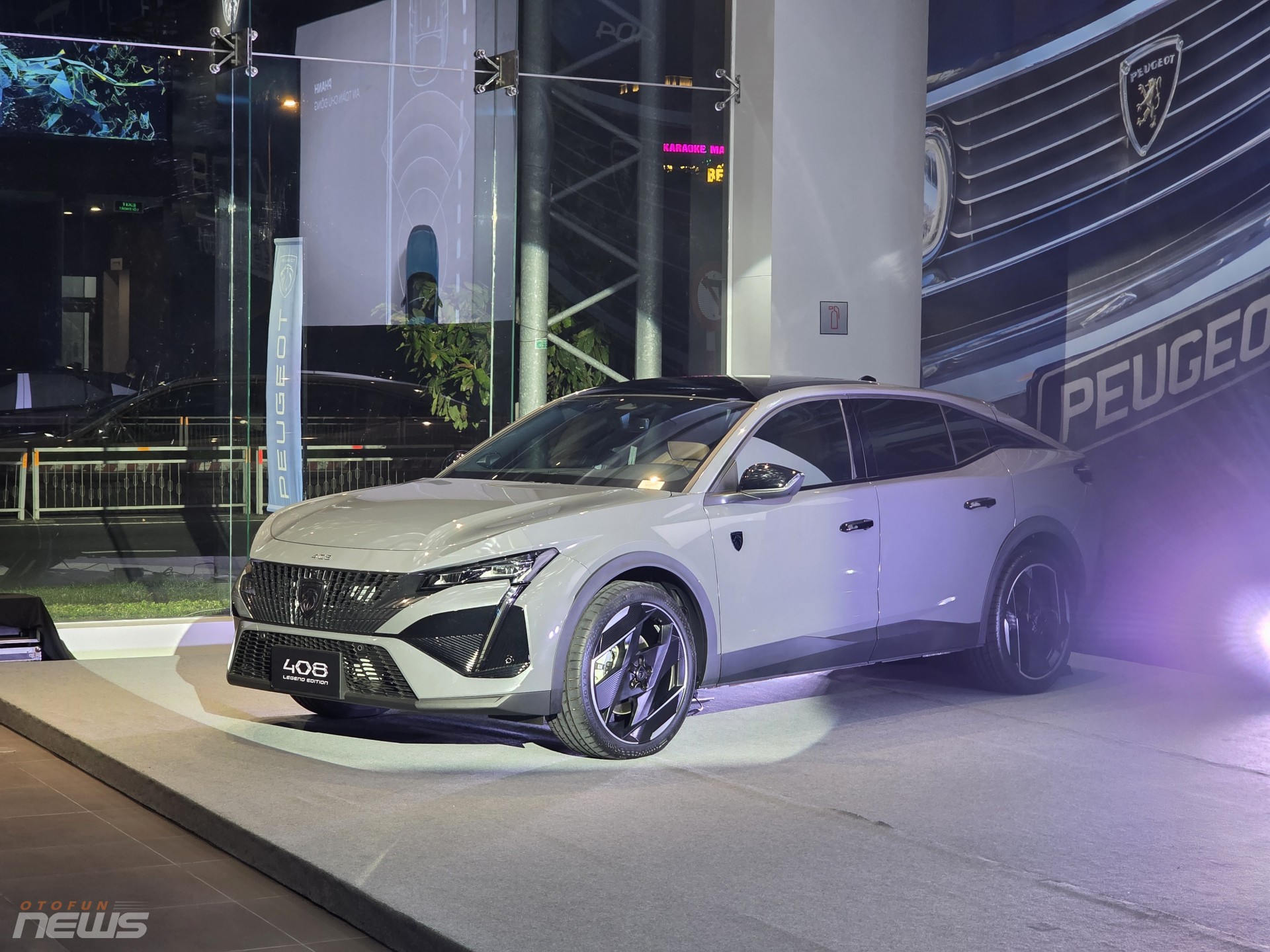 Peugeot 408 phiên bản đặc biệt, chỉ 215 chiếc cho khách hàng Việt