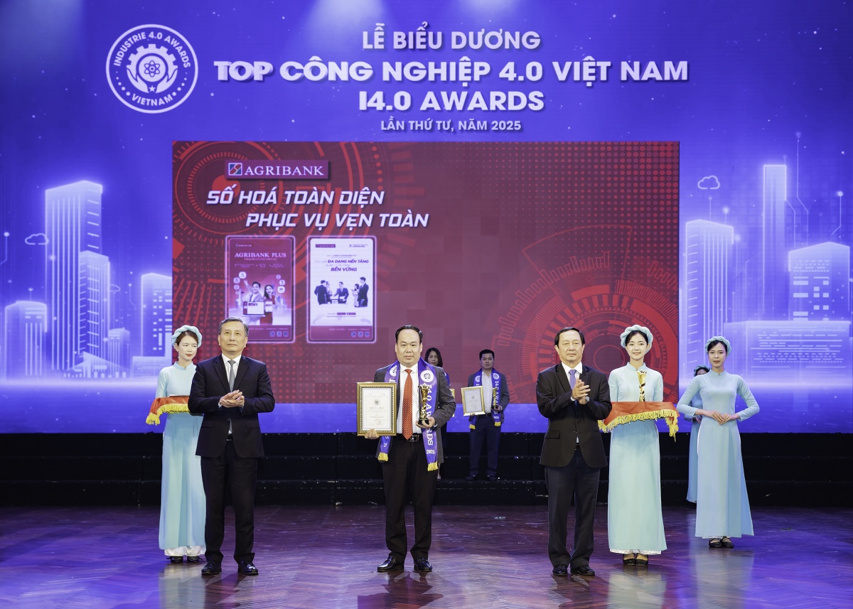 Agribank nhận hai giải thưởng quan trọng tại “Top Công nghiệp 4.0 Việt Nam - Industrie 4.0 Awards”