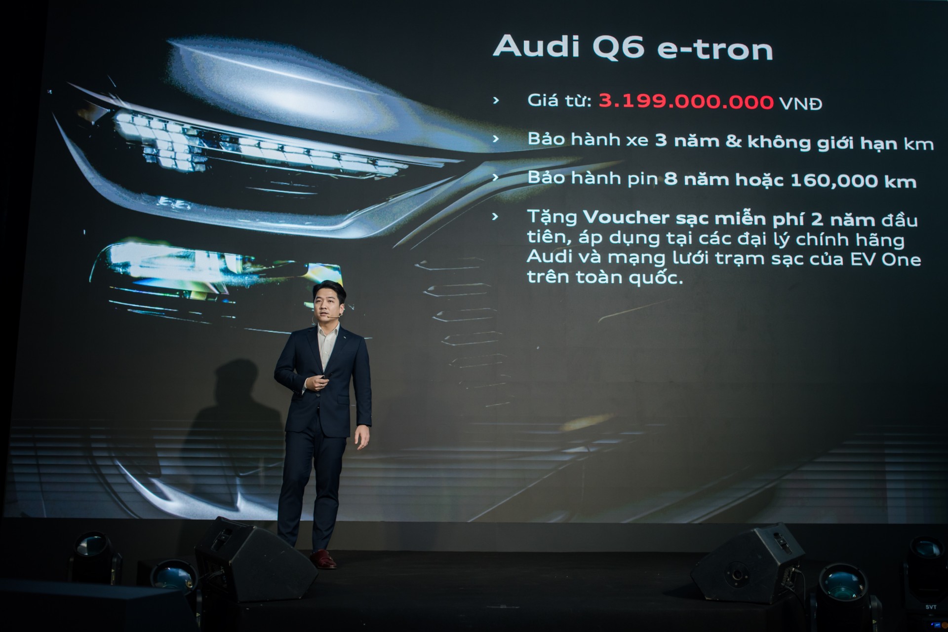 Audi A5 thế hệ mới và SUV điện Audi Q6 e-tron ra mắt thị trường Việt Nam