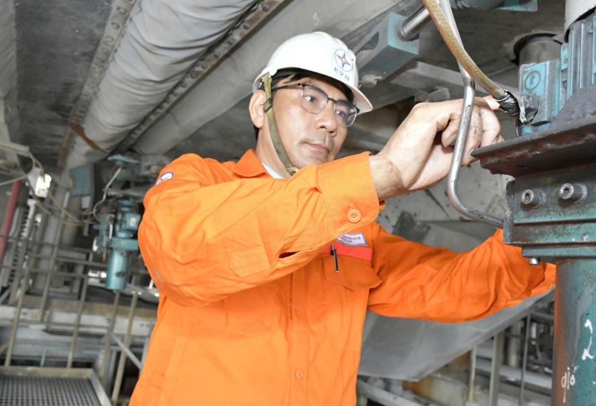 Công đoàn Công ty CPNĐ Phả Lại – Vòng tay đồng hành và chia sẻ