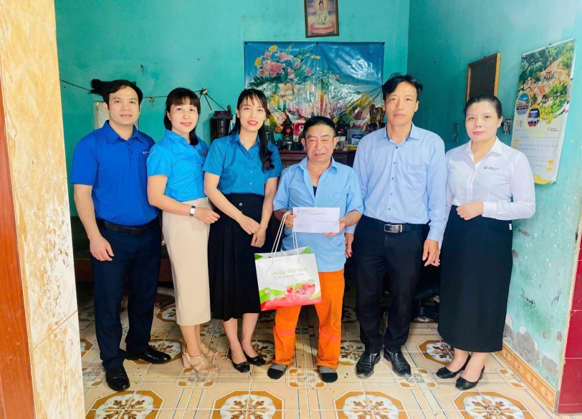 Công đoàn Công ty CPNĐ Phả Lại – Vòng tay đồng hành và chia sẻ