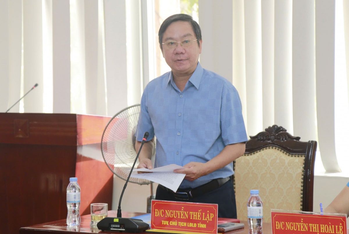 Lấy cơ sở làm trung tâm, đoàn viên và người lao động làm chủ thể