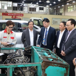 Hướng tới môi trường học đường không khói thuốc