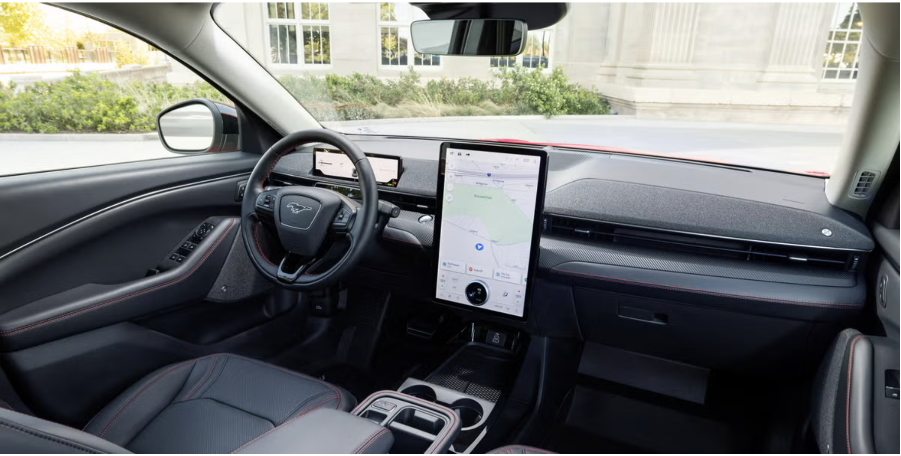 SUV điện Ford Mustang Mach-E chuẩn bị ra mắt Việt Nam