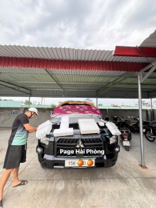 Người dân sáng tạo đủ kiểu phòng tránh bão cho ô tô