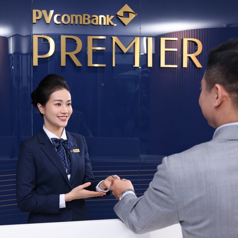 Tận hưởng hệ sinh thái đặc quyền dành cho khách hàng ưu tiên PVcomBank