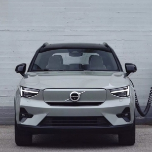 Volvo bị kiện tập thể tại Mỹ vì lỗi xe điện tự tăng tốc