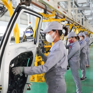 Đề nghị không cắt giảm tiền lương khác khi tăng lương tối thiểu