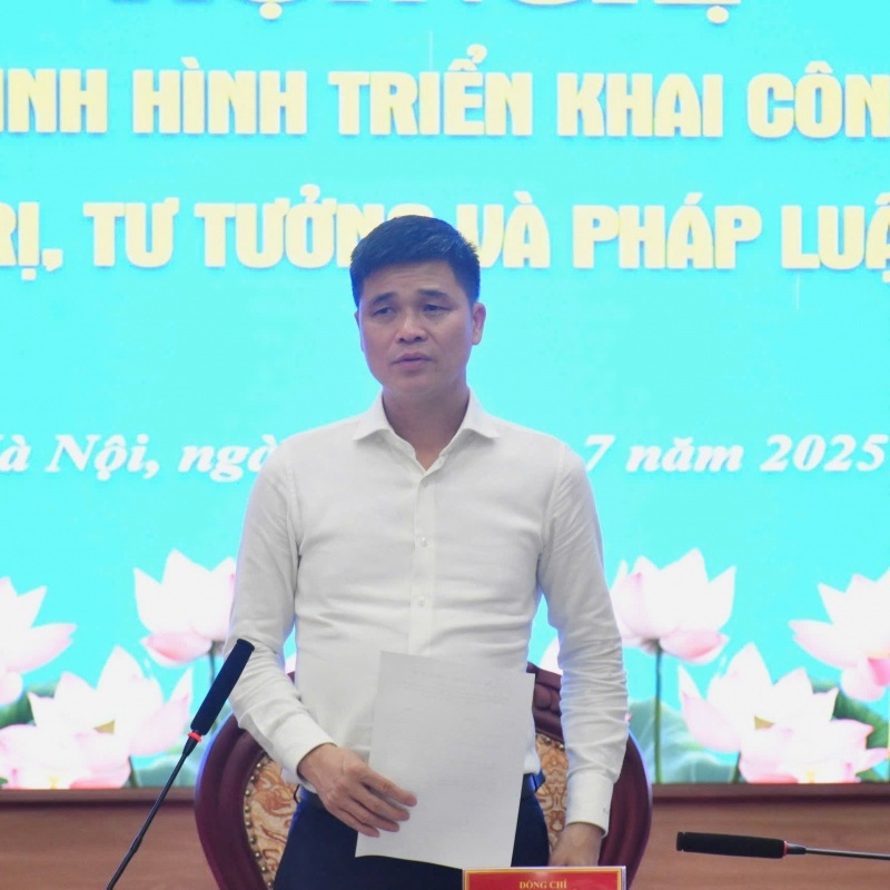 “Cán bộ công đoàn phải là người kiến tạo các sản phẩm truyền thông”