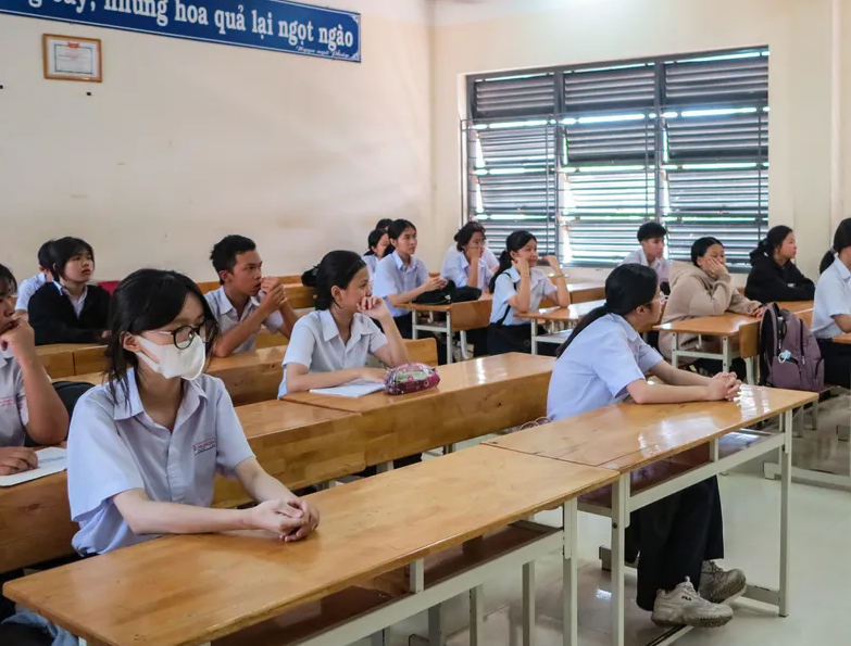 Thông tư 29: Quản lý “chặt” vô tình thành “rào cản” với giáo viên