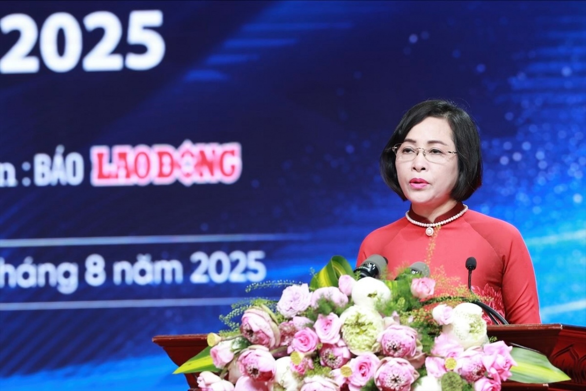 Vinh danh “Doanh nghiệp tiêu biểu vì người lao động” năm 2025 Vinh danh “Doanh nghiệp tiêu biểu vì người lao động” năm 2025