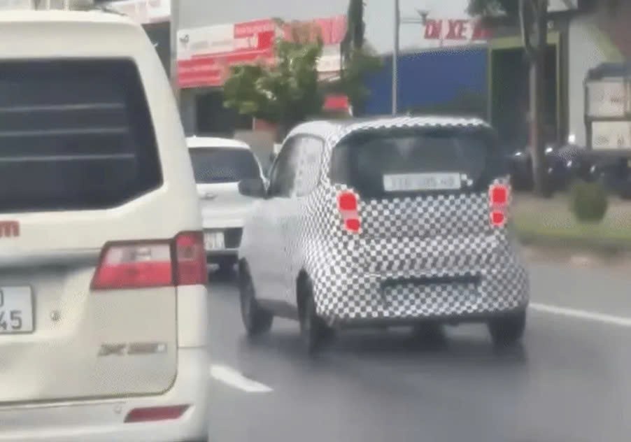 VinFast Minio Green chạy trên phố cùng chi tiết mới VinFast Minio Green chạy trên phố cùng chi tiết mới