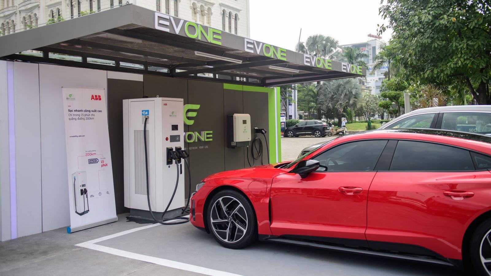 Hạ tầng sạc xe điện sắp có quy chuẩn bắt buộc Hạ tầng sạc xe điện sắp có quy chuẩn bắt buộc