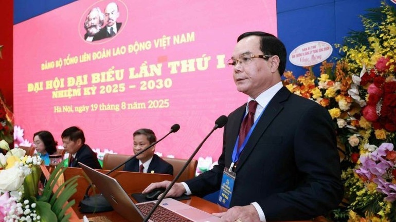 Động lực làm việc của cán bộ công đoàn là vì nhiều người công nhân Động lực làm việc của cán bộ công đoàn là vì nhiều người công nhân