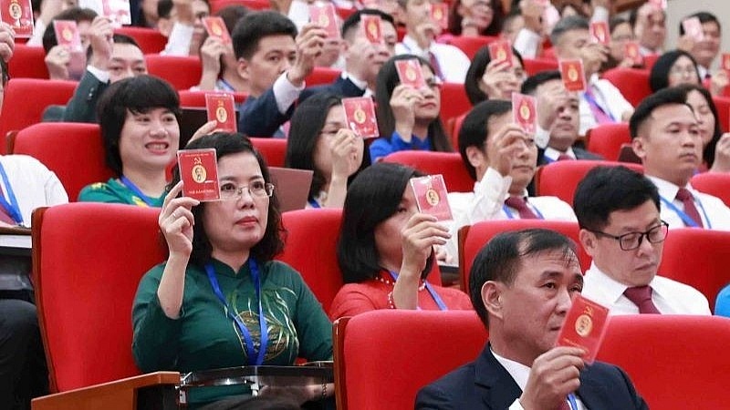 Động lực làm việc của cán bộ công đoàn là vì nhiều người công nhân Động lực làm việc của cán bộ công đoàn là vì nhiều người công nhân