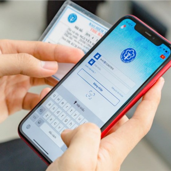 Nếu thẻ bảo hiểm y tế bị lỗi, người bệnh đi khám ra sao?