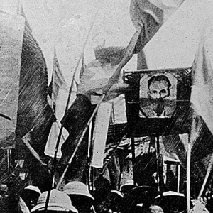 Bốn tỉnh đầu tiên giành chính quyền