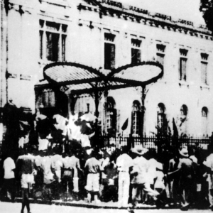 Hà Nội vùng lên, giành chính quyền