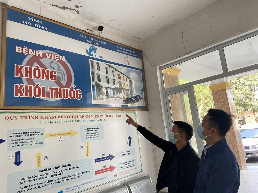 Xây dựng môi trường làm việc không khói thuốc: sáng kiến từ đoàn viên