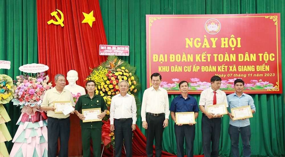 Hướng dẫn tổ chức Ngày hội Đại đoàn kết toàn dân tộc năm 2025