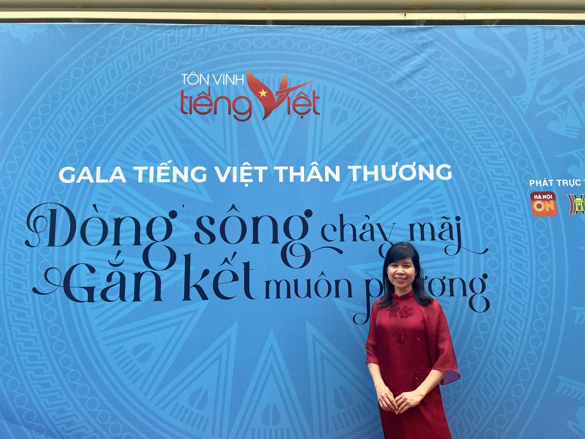 Gặp “sứ giả tiếng Việt tại Pháp” giữa lòng Thủ đô Gặp “sứ giả tiếng Việt tại Pháp” giữa lòng Thủ đô