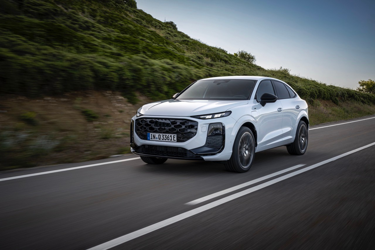 Audi Q3 Sportback thế hệ mới ra mắt, giá quy đổi từ 1,42 tỷ đồng Audi Q3 Sportback thế hệ mới ra mắt, giá quy đổi từ 1,42 tỷ đồng