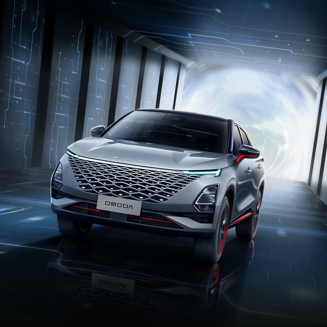 Bộ đôi Omoda C5 và Jaecoo J7 sẵn sàng cho khách lái thử xe tại chung kết PVOIL VGC 2025