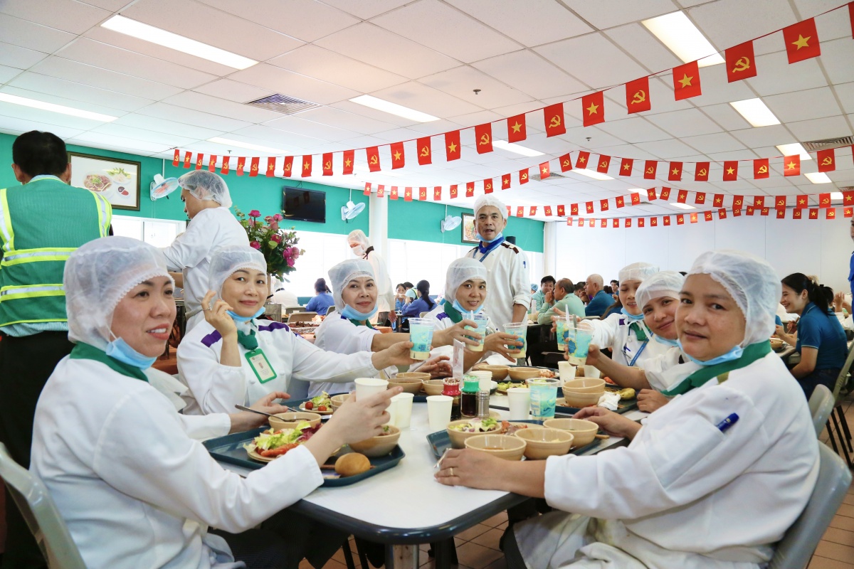 Hơn 750 đoàn viên VACS tham gia “Bữa cơm Công đoàn” 2025 Hơn 750 đoàn viên VACS tham gia “Bữa cơm Công đoàn” 2025