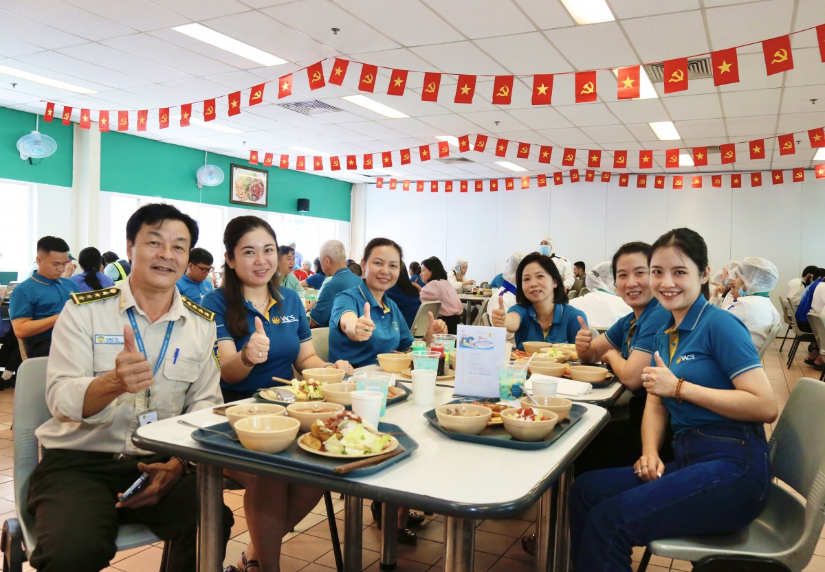 Hơn 750 đoàn viên VACS tham gia “Bữa cơm Công đoàn” 2025 Hơn 750 đoàn viên VACS tham gia “Bữa cơm Công đoàn” 2025