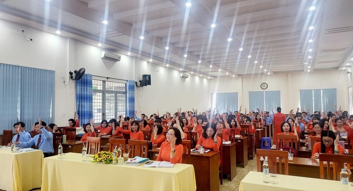 Công đoàn Trường THPT Trường Chinh: Điểm tựa đoàn kết, sáng tạo và phát triển Công đoàn Trường THPT Trường Chinh: Điểm tựa đoàn kết, sáng tạo và phát triển