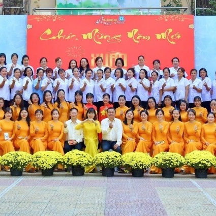 Người thắp lửa yêu thương và sức mạnh đoàn kết ở Trường Tiểu học Trần Hưng Đạo