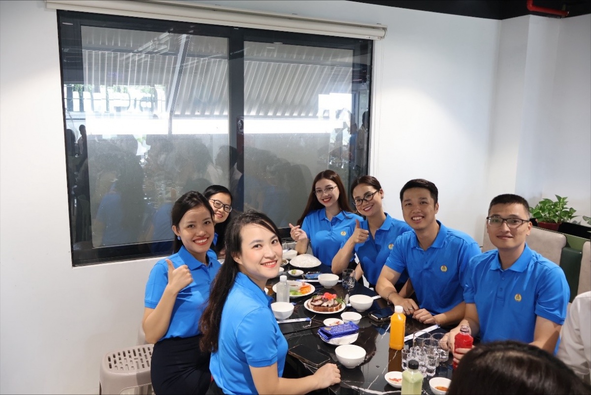Từ nghị quyết của Đảng đến “Bữa cơm Công đoàn”: Ấm tình đồng nghiệp Vietcombank