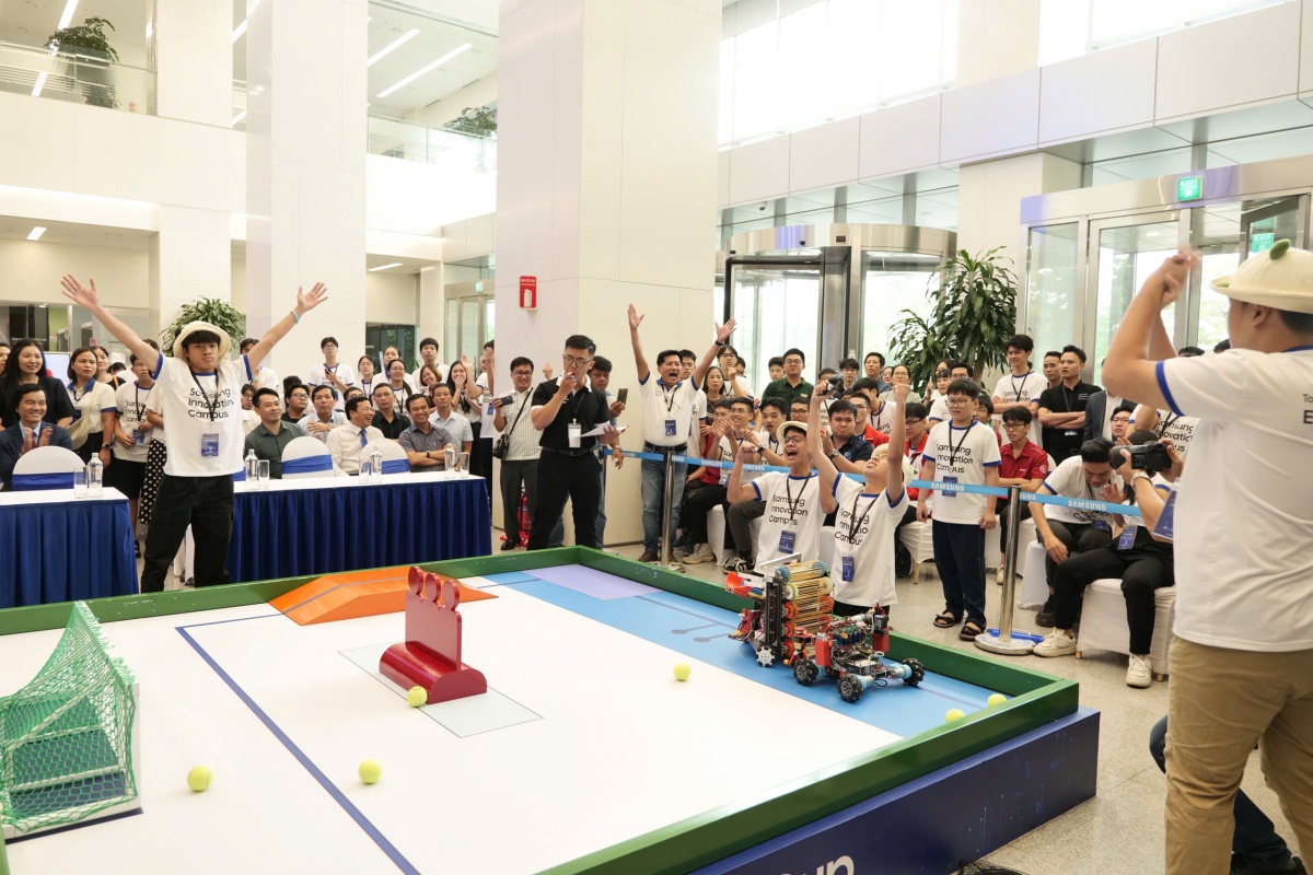 Samsung Việt Nam tổng kết dự án phát triển nhân tài công nghệ Samsung Innovation Campus 2024-2025