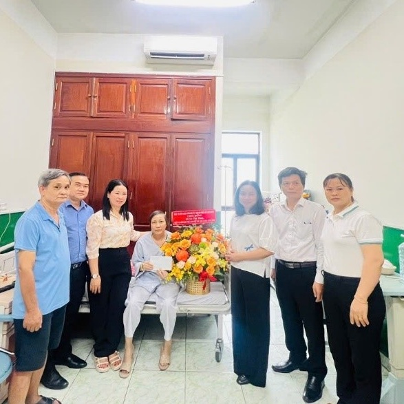 Người cán bộ công đoàn giữ lửa yêu thương trong mái trường mầm non