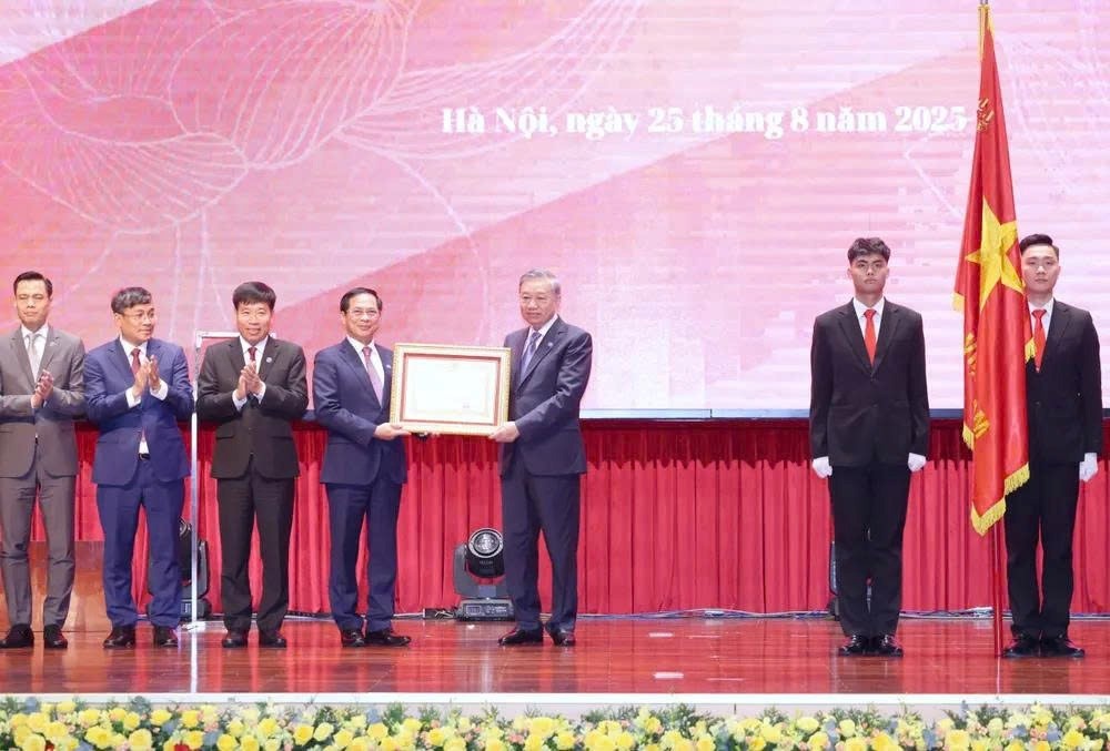 Kỳ 3: Đổi mới, tiên phong, dẫn dắt nâng tầm bản lĩnh – vị thế Việt Nam