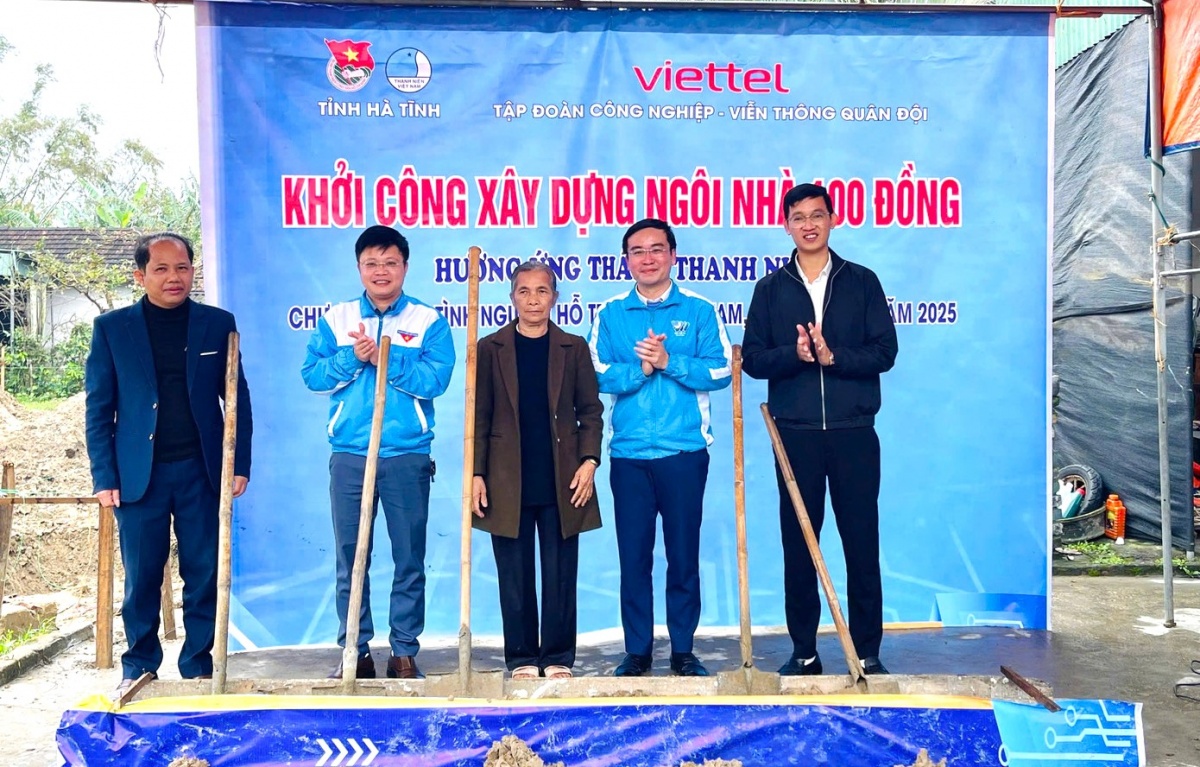 Lực lượng đoàn viên thanh niên góp sức trẻ xóa nhà tạm, nhà dột nát