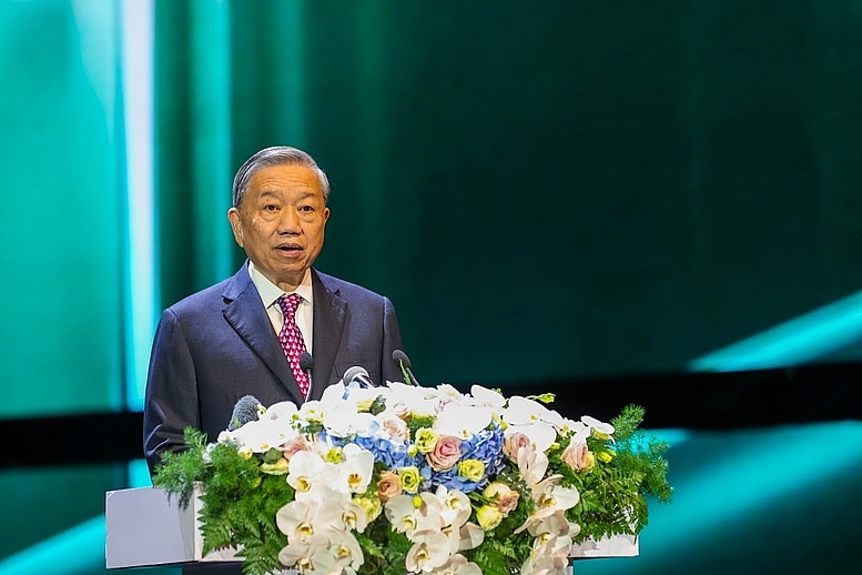 Tổng Bí thư Tặng "8 chữ" - kỳ vọng Petrovietnam vươn tầm toàn cầu