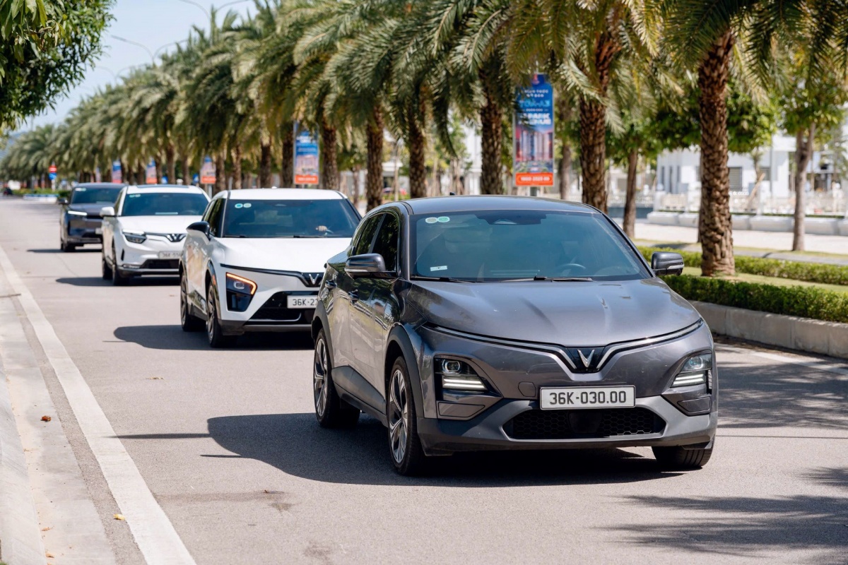 Chủ xe nói về VF 6: Giá vừa túi, công nghệ không kém xe tiền tỷ Chủ xe nói về VF 6: Giá vừa túi, công nghệ không kém xe tiền tỷ