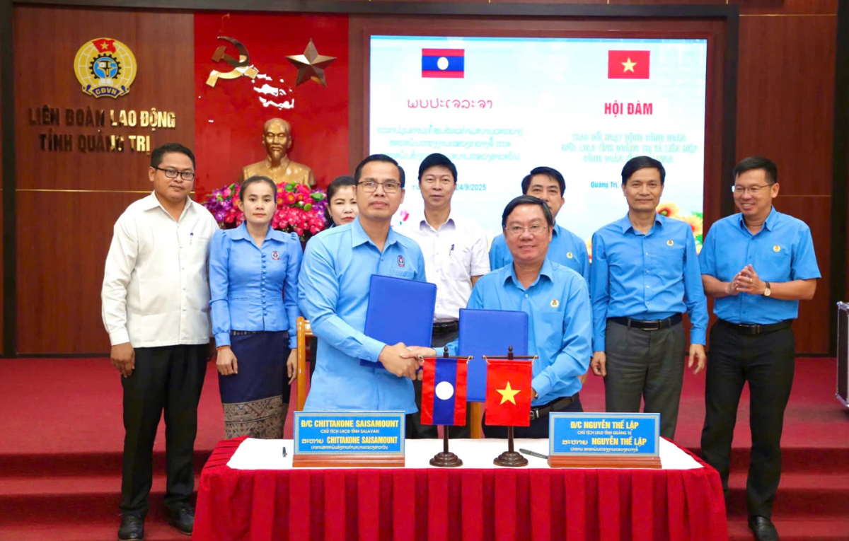 Công đoàn Quảng Trị - Salavan: Đoàn kết, hợp tác đi vào chiều sâu, hiệu quả Công đoàn Quảng Trị - Salavan: Đoàn kết, hợp tác đi vào chiều sâu, hiệu quả