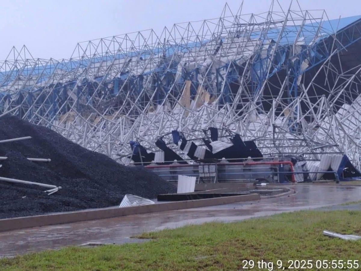 Chủ động ứng phó, khắc phục hậu quả bão số 10: Giữ vững an toàn cho nhân dân