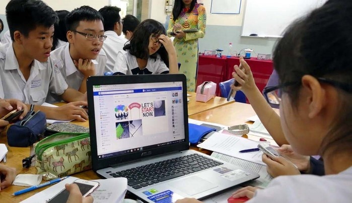 Kỳ 1: Học sinh phổ thông trước “ma trận” mạng xã hội