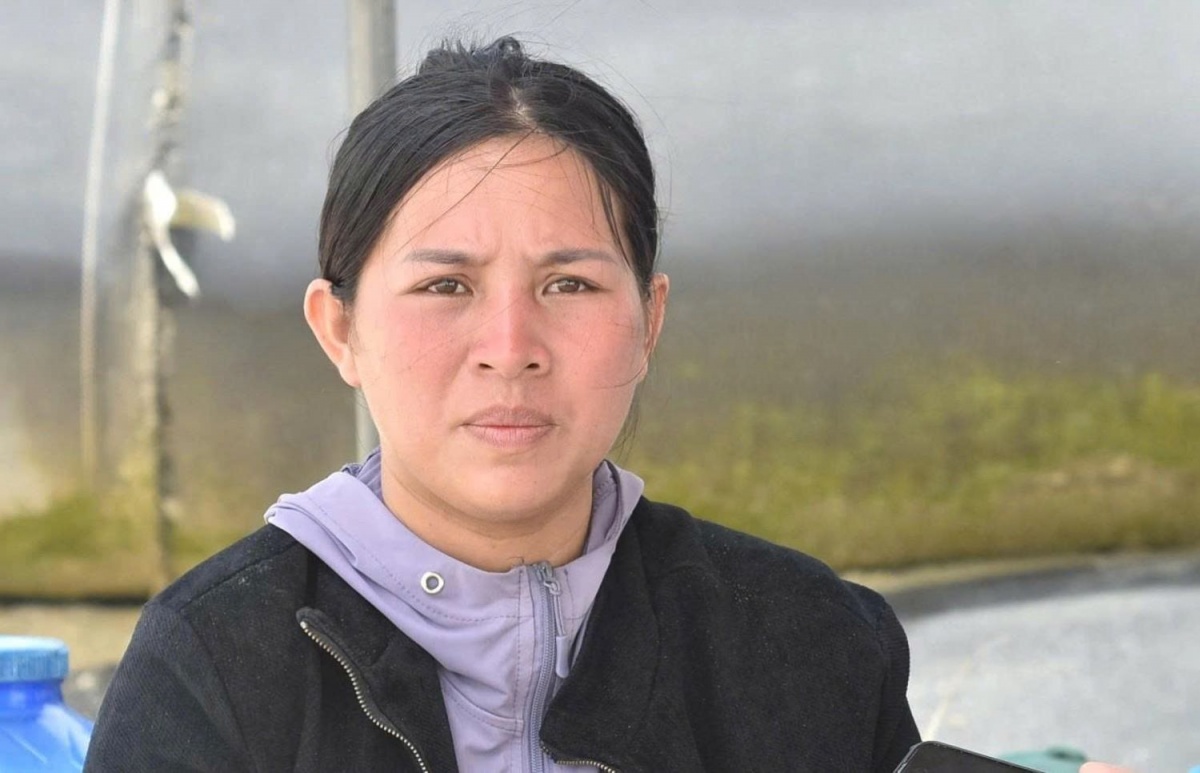 Người thân thẫn thờ ngóng tin, lực lượng chức năng nỗ lực tìm kiếm thuyền viên mất tích