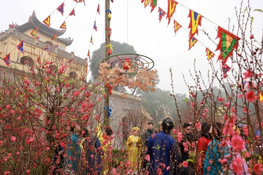 Bộ Nội vụ đề xuất công chức, viên chức được nghỉ 9 ngày dịp Tết Âm lịch 2026 Bộ Nội vụ đề xuất công chức, viên chức được nghỉ 9 ngày dịp Tết Âm lịch 2026