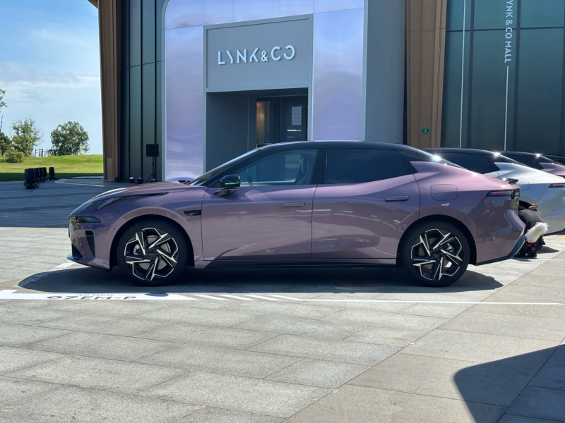 Lynk & Co 07 EM-P bản nâng cấp ra mắt, trang bị lidar hiện đại ở Trung Quốc