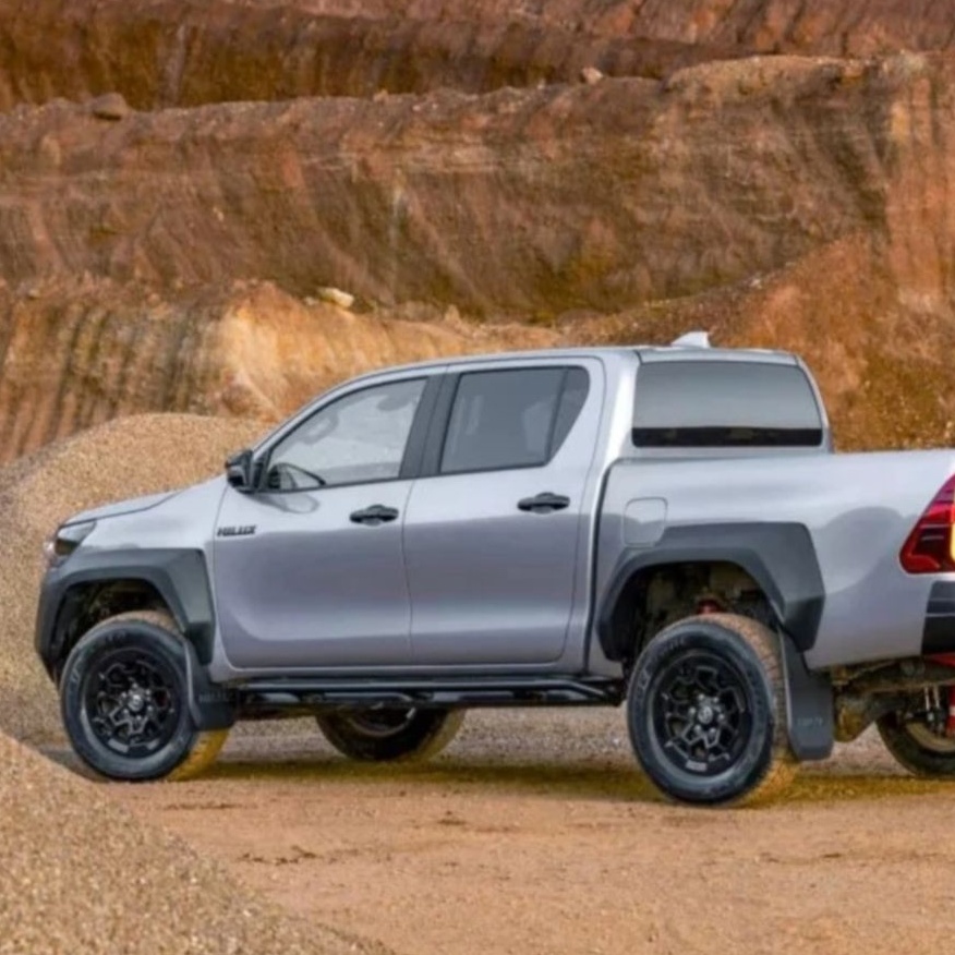 Toyota Hilux thế hệ mới sắp ra mắt, bổ sung bản hybrid và nhiều nâng cấp hiện đại