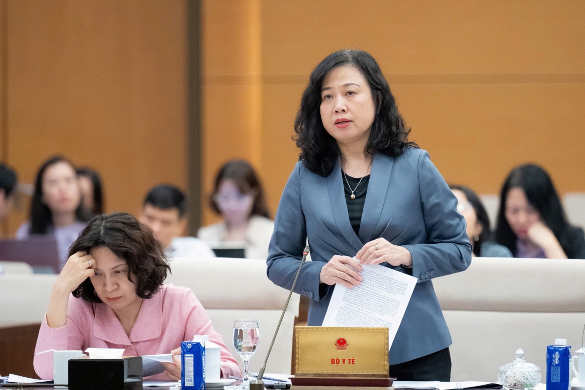 Đề xuất tăng thời gian nghỉ thai sản, ưu tiên mua nhà ở xã hội với người sinh đủ hai con