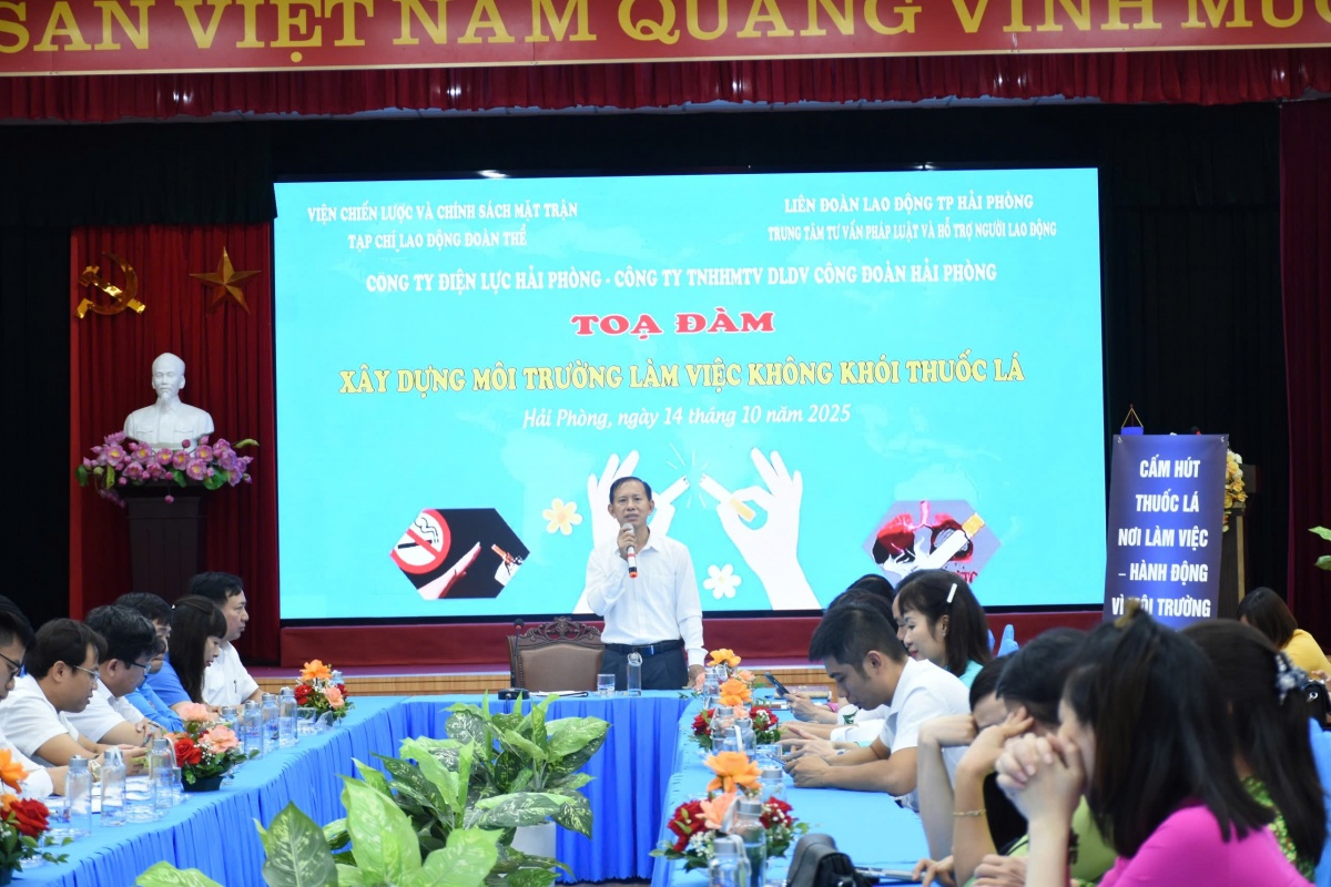 Cách nào xây dựng môi trường làm việc không khói thuốc trong ngành Điện? Cách nào xây dựng môi trường làm việc không khói thuốc trong ngành Điện?