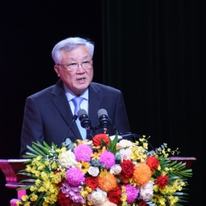 Phụ nữ Việt Nam thời đại mới: Biểu tượng của bản lĩnh, trí tuệ và nhân ái