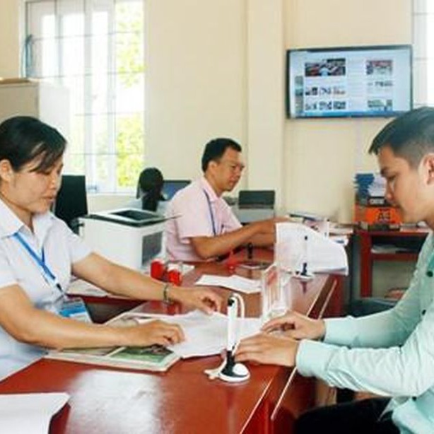 Bộ Nội vụ định hướng tăng thêm các vị trí việc làm cho cấp xã