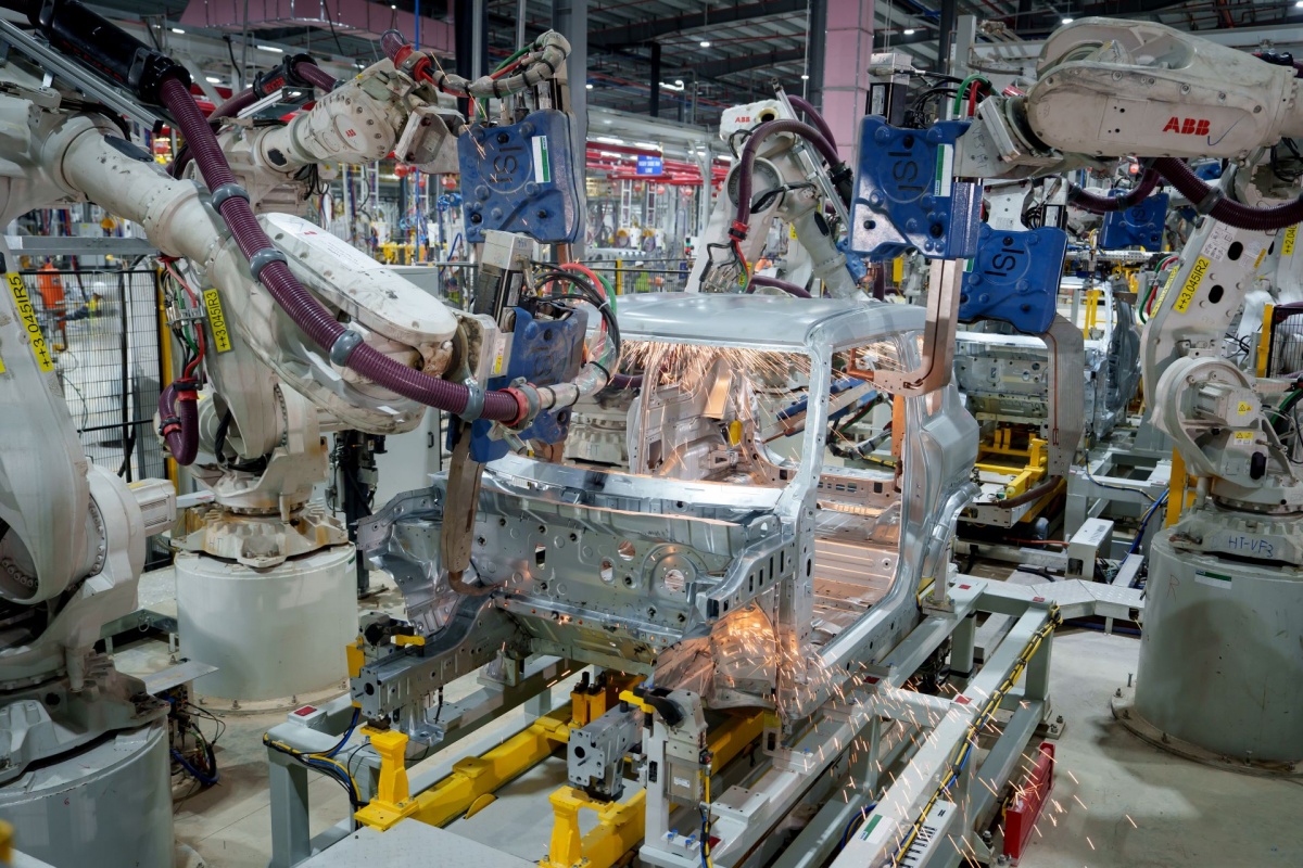 Nhà báo Philippines: Nhà máy VinFast phản chiếu tương lai ngành công nghiệp ô tô Việt